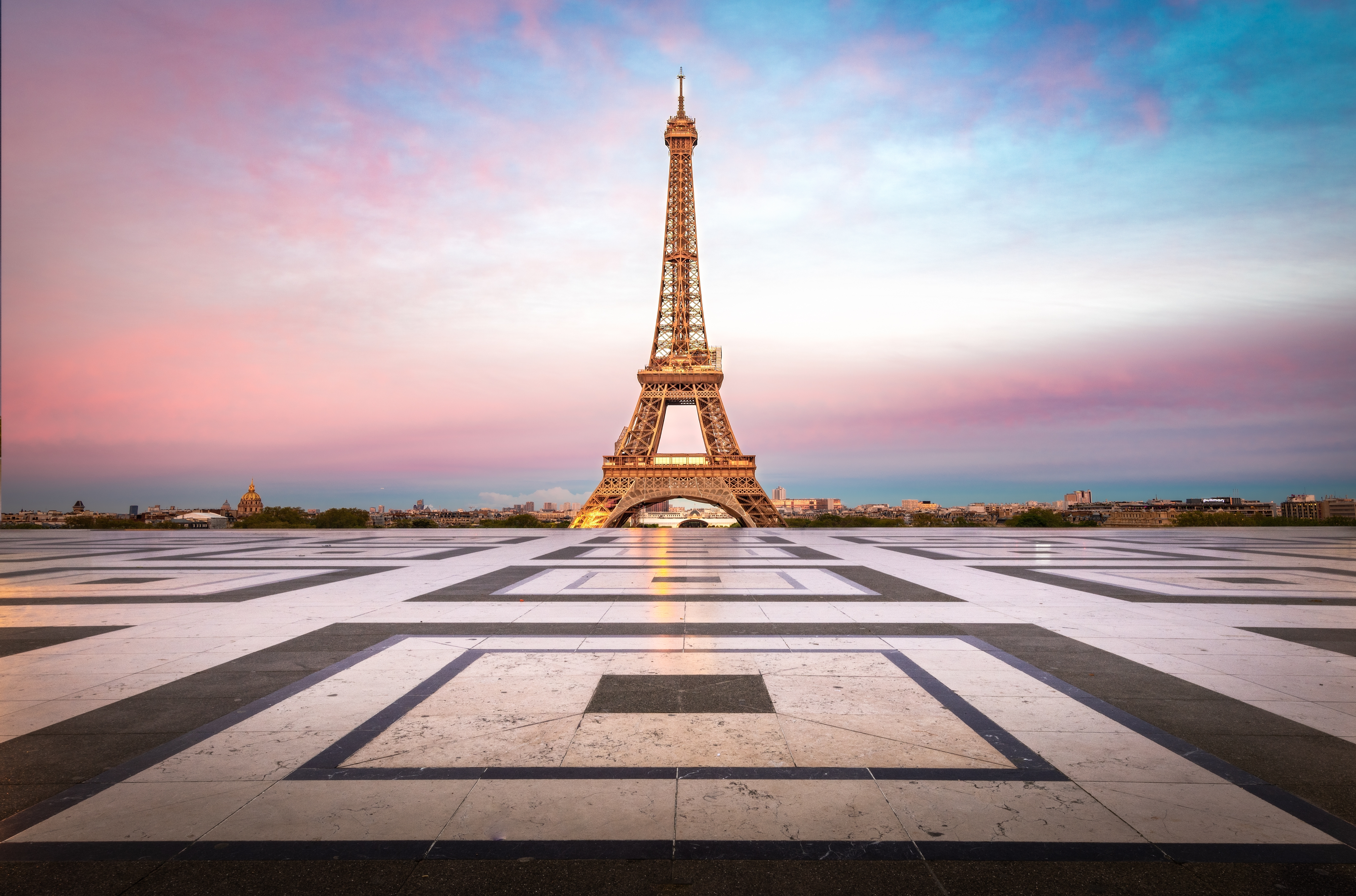 EIFFEL TOWER SUMMIT BY ELEVATORS